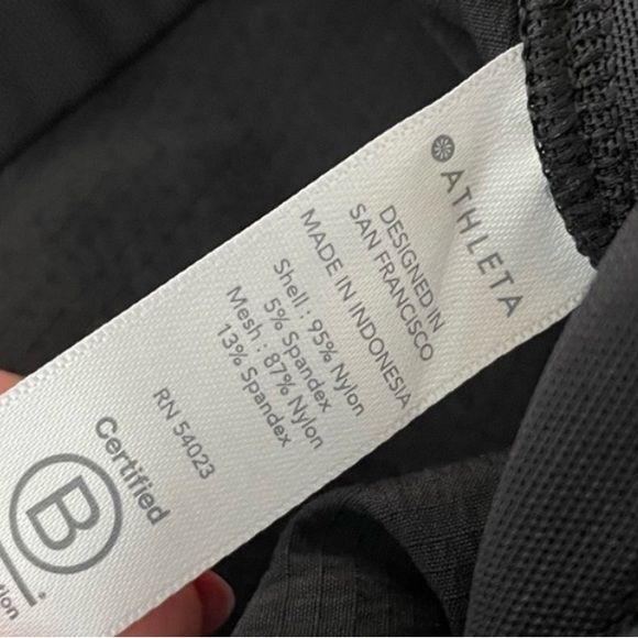 ATHLETA Trekkie North High Rise Active Ankle Jogger in Black Size 8 - Picture 6 of 7